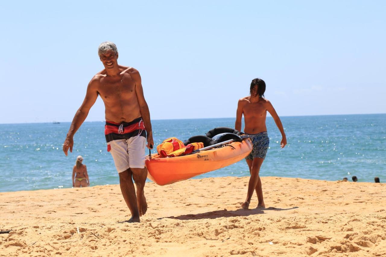 Pousada Estaleiro Village - Frente Mar บัลเนอาริโอ กังโบริว ภายนอก รูปภาพ