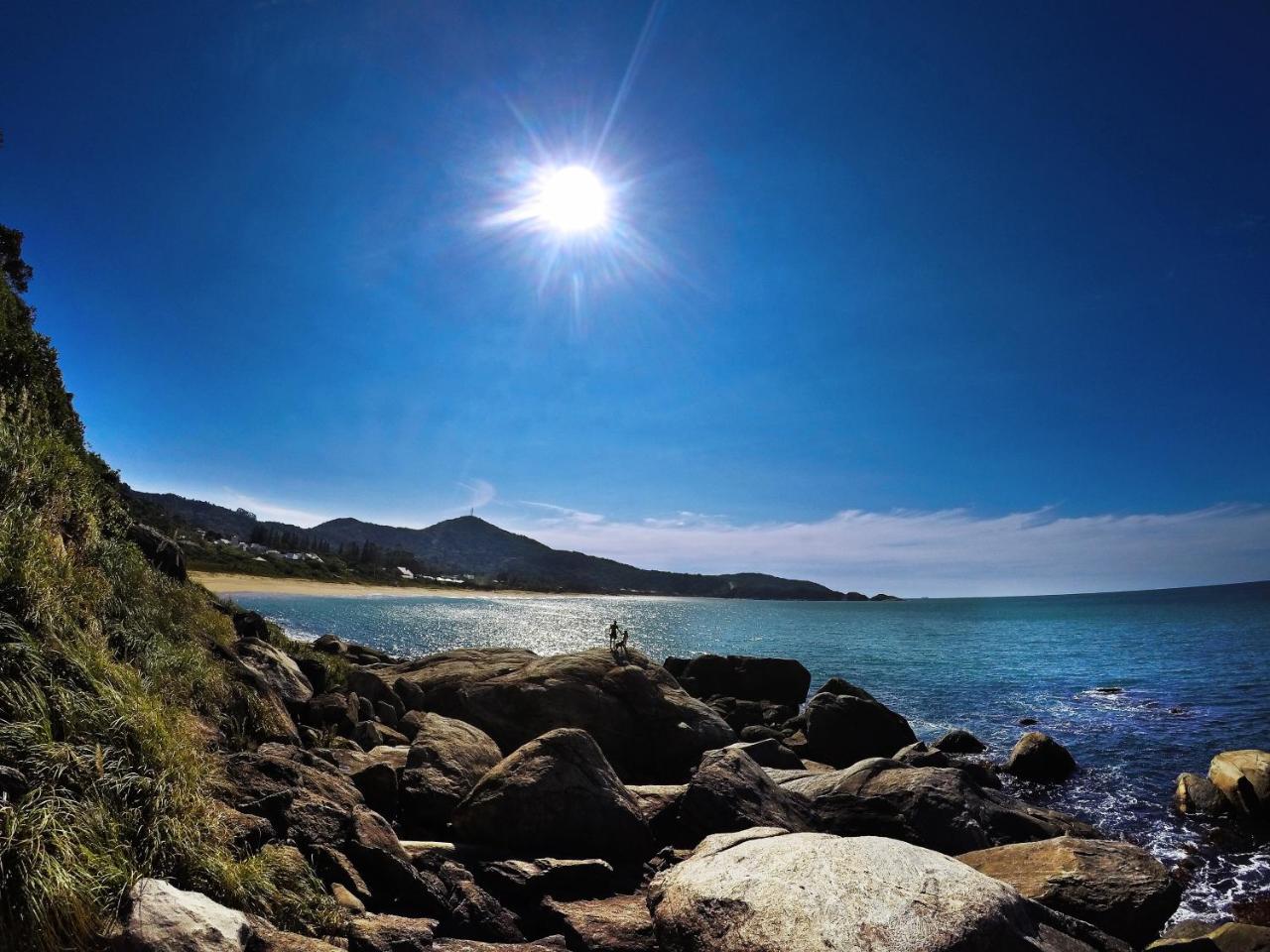 Pousada Estaleiro Village - Frente Mar บัลเนอาริโอ กังโบริว ภายนอก รูปภาพ